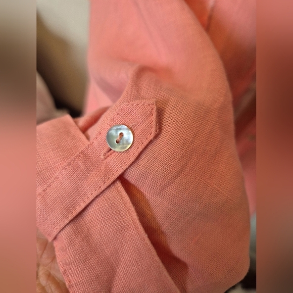 Salmon Button-Up Tunic Blouse With Delicate Accents Xl - Picture 6 of 16